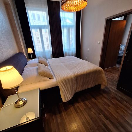 Residence Moravia Apartments Карлови Вари Екстериор снимка