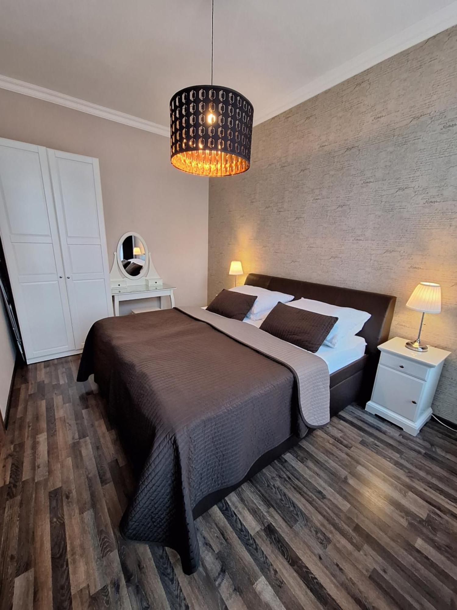 Residence Moravia Apartments Карлови Вари Екстериор снимка