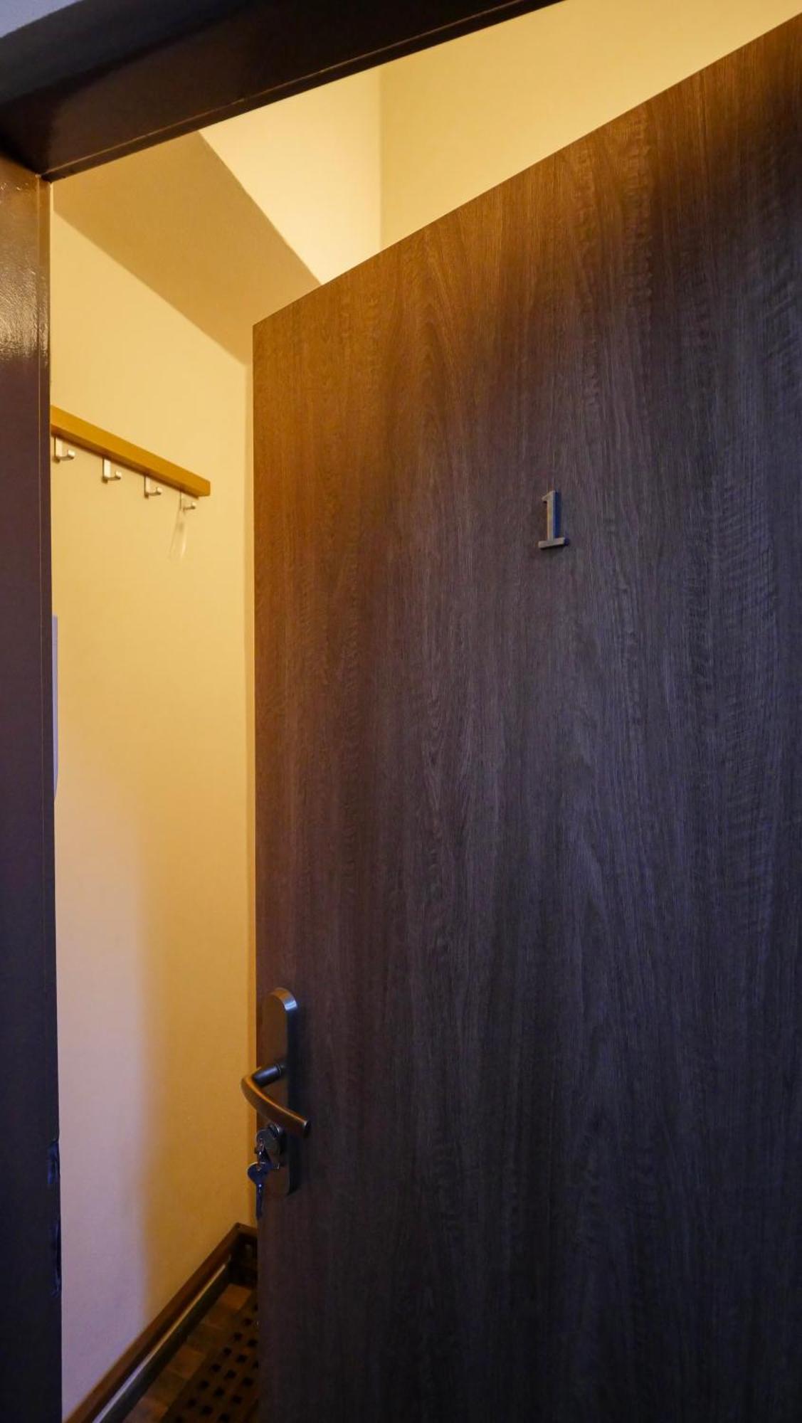 Residence Moravia Apartments Карлови Вари Екстериор снимка