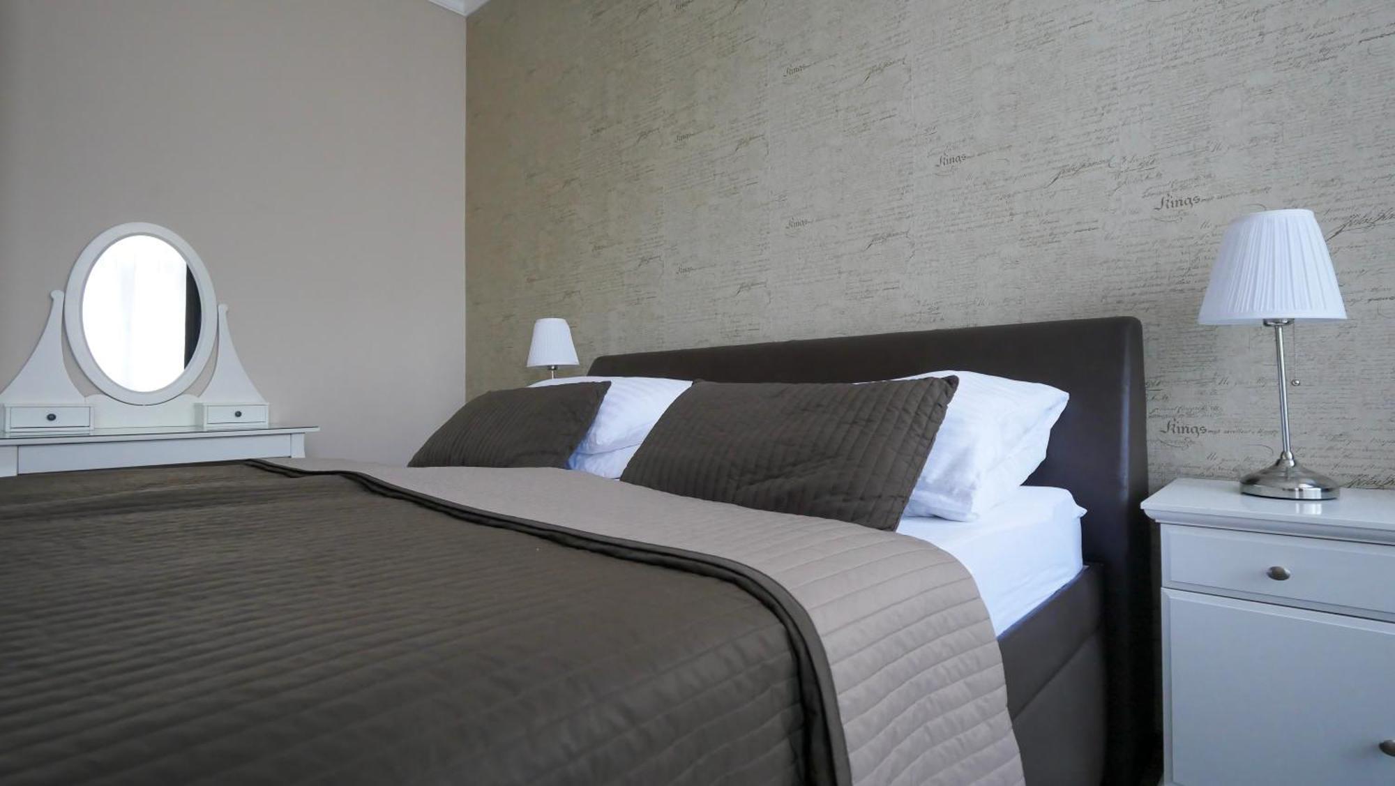 Residence Moravia Apartments Карлови Вари Екстериор снимка